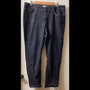 Women’s Coldwater Creek Stretch Jeans - Size 16